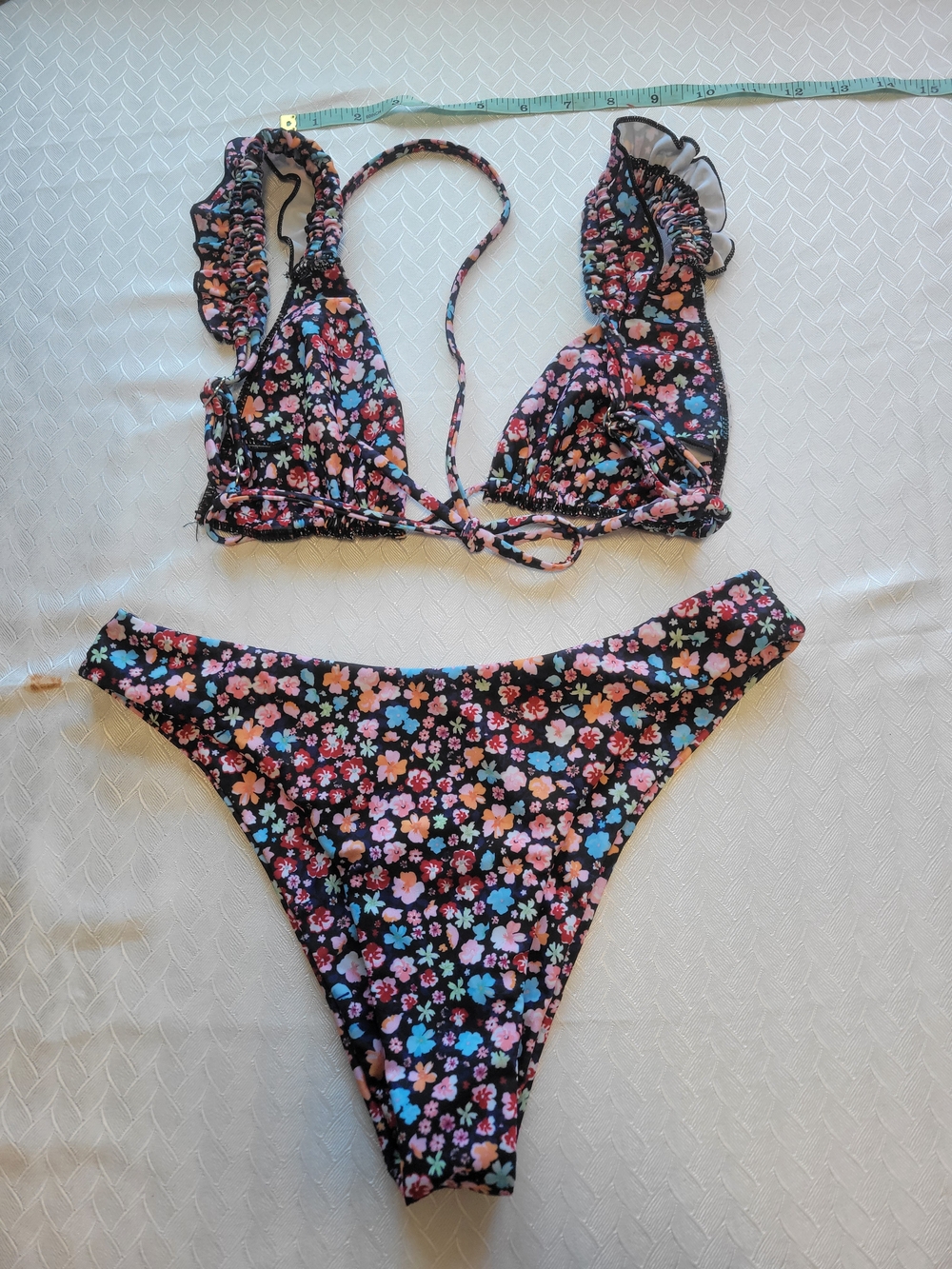 SHEIN Black Floral Ruffle Triangle Bikini Set - Picture 3 of 10
